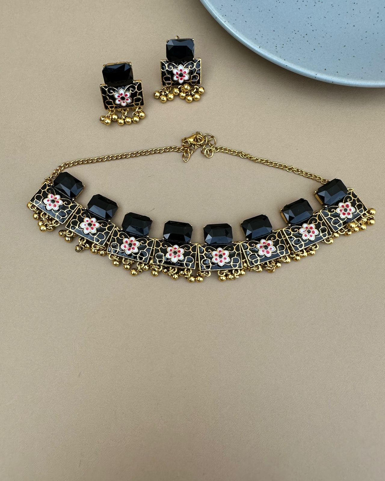 Penellope Necklace Set Black