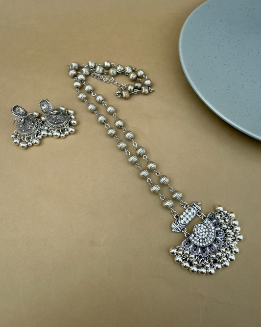 Macy Pendant Set
